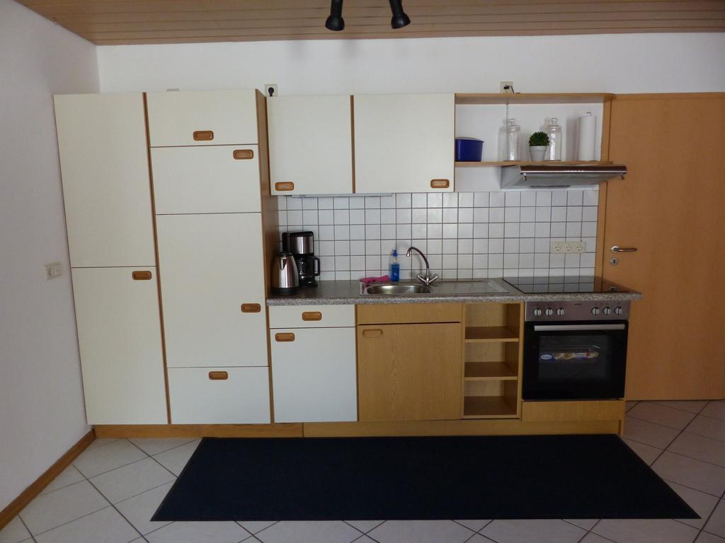 Anja'S Ferienwohnung Alken Buitenkant foto